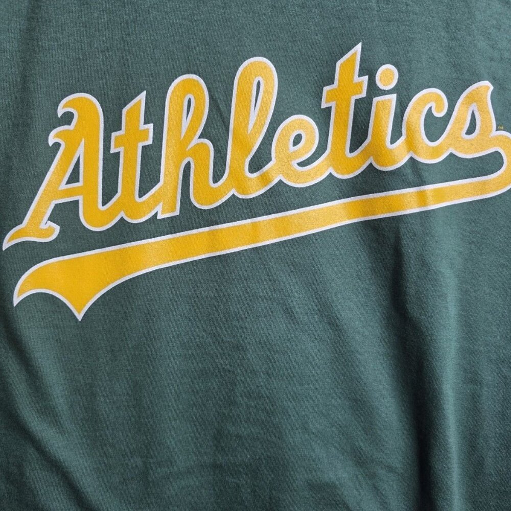 Oakland Athletics Baseball T Shirt Mens Size XL Cotton Majestic